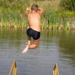 iStock_boyjumpdock000004332396XSmall iStock_boyjumpdock000004332396XSmall