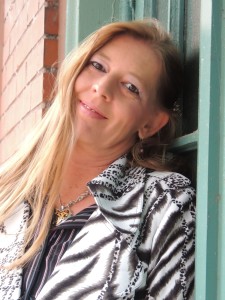 Susanne Johnson - sober since 2010 - shares her story - how her addiction started, what she did to treat it and what she's doing for her longterm recovery. Thank you Suzanne!